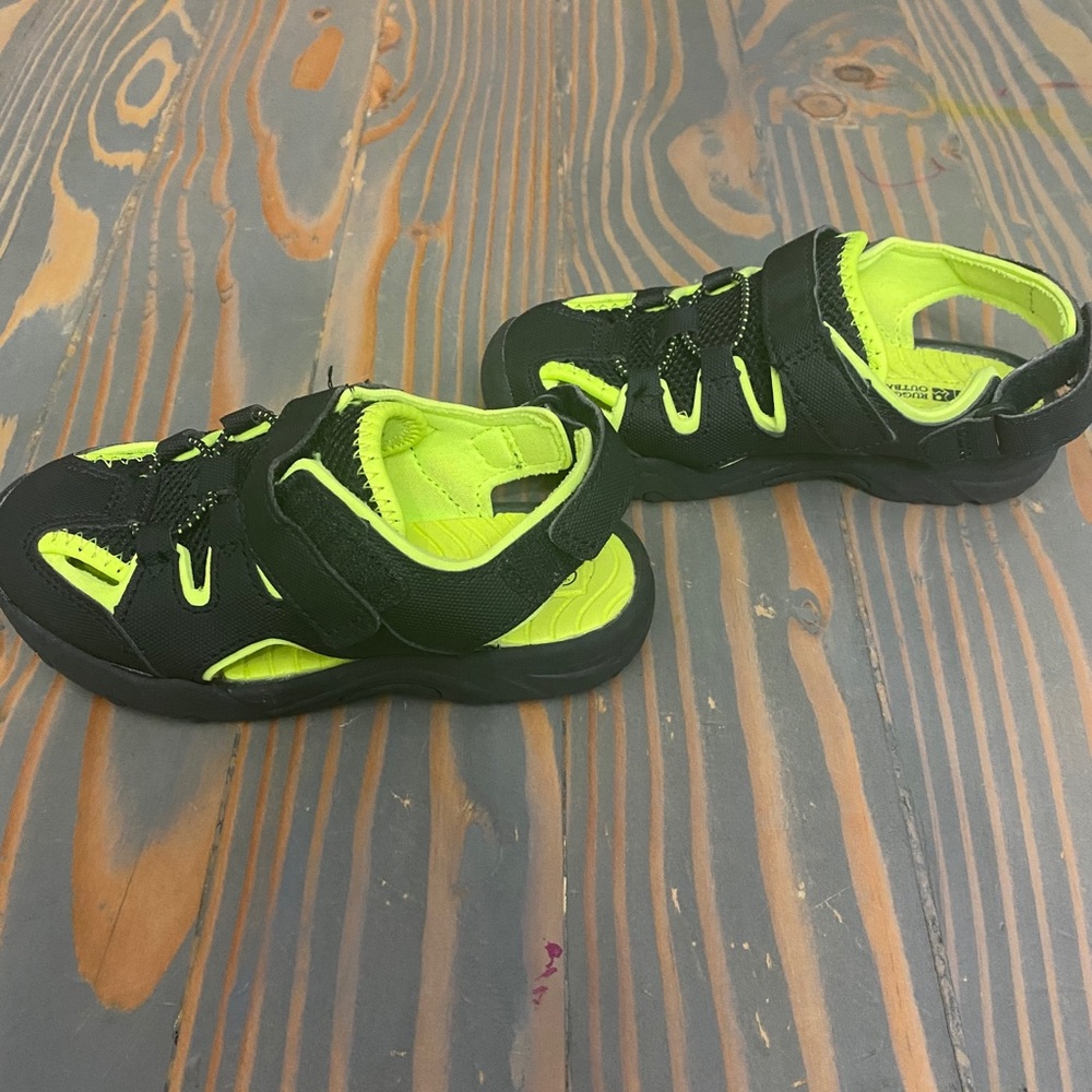 Boys ‘Rugged Outback’ Sandals - Picture 4 of 5